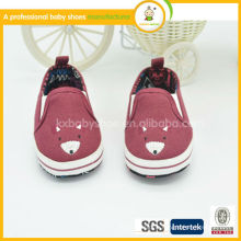 Chaussures de bébé à bas prix à chaussures souples en motifs abondants 2015 chaussures de gros pour bébés mocassins